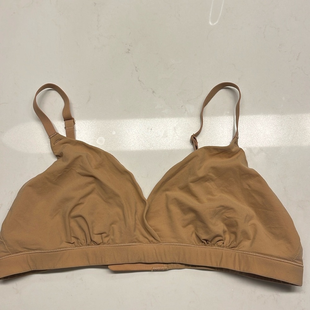 Skims fits everybody crossover bralette